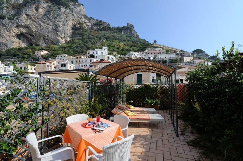 Sharon House Hotel Amalfi Exterior photo
